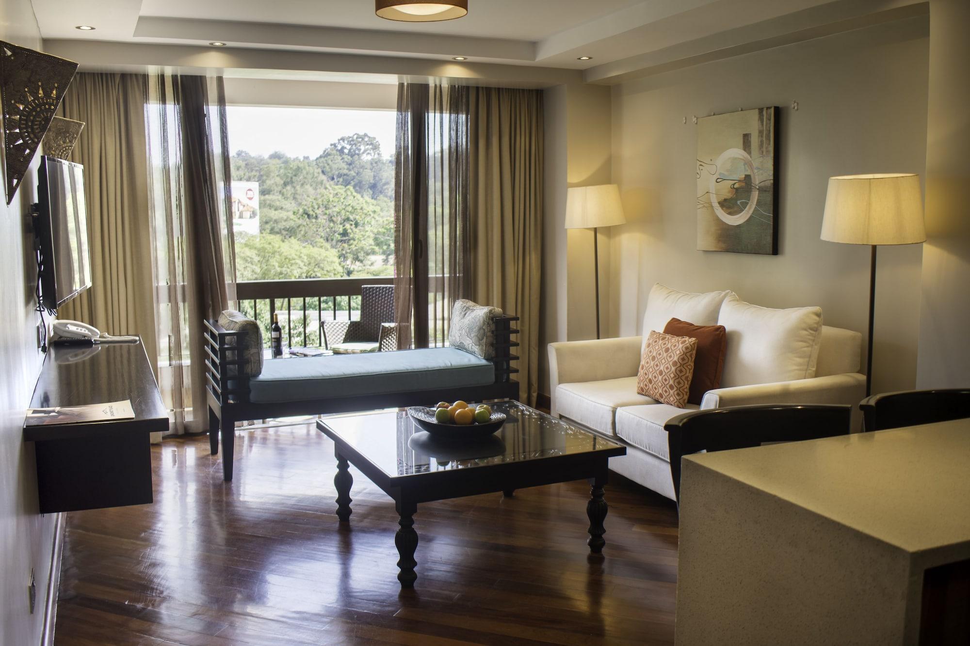 Longonot Place Serviced Apartment-Nairobi, City Centre Cbd Екстер'єр фото