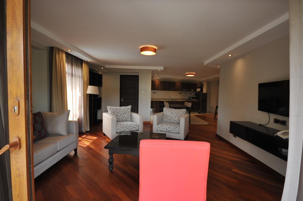 Longonot Place Serviced Apartment-Nairobi, City Centre Cbd Екстер'єр фото