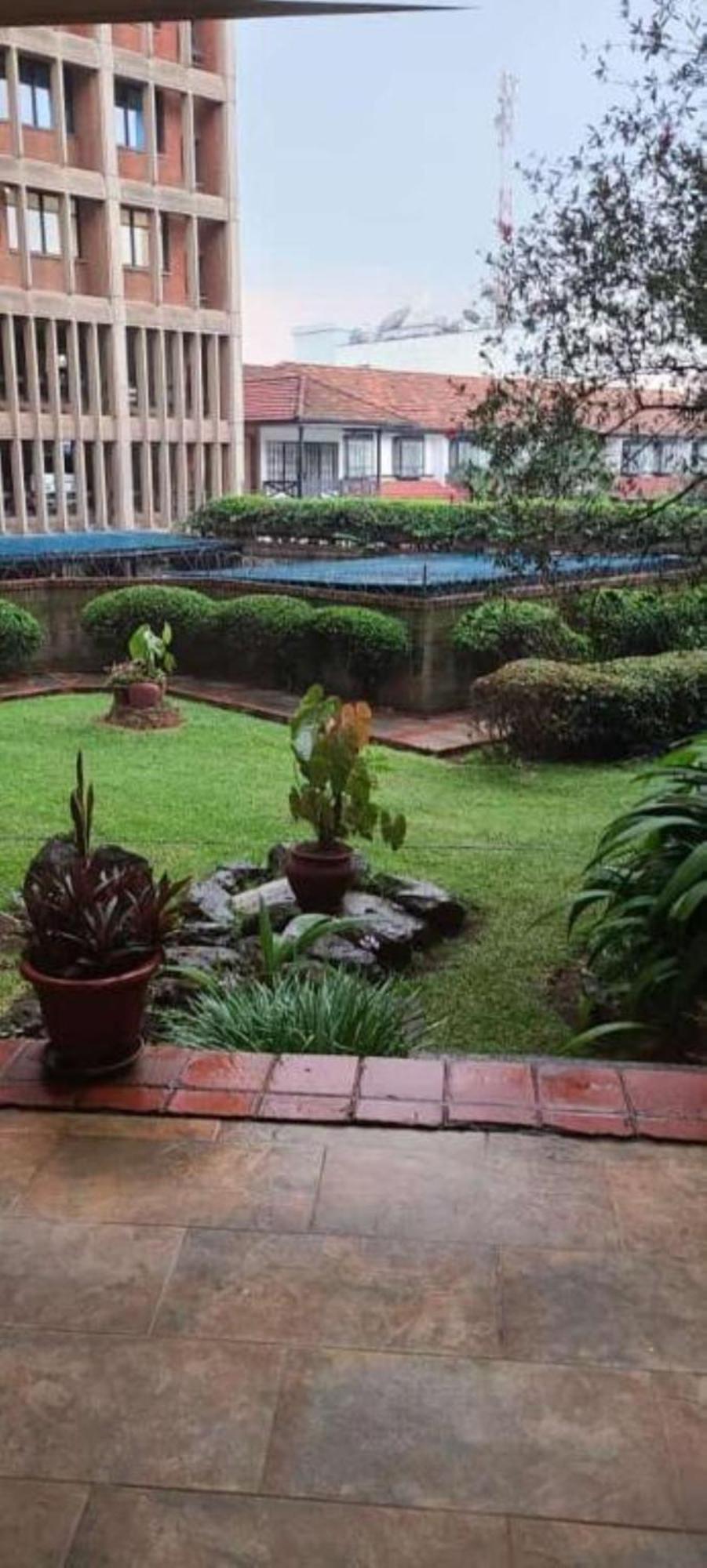 Longonot Place Serviced Apartment-Nairobi, City Centre Cbd Екстер'єр фото