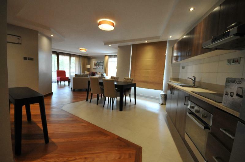 Longonot Place Serviced Apartment-Nairobi, City Centre Cbd Екстер'єр фото
